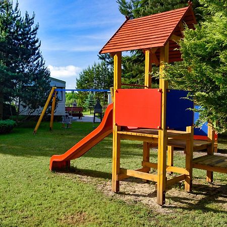 Holiday Lodge بوغورزيلكا المظهر الخارجي الصورة