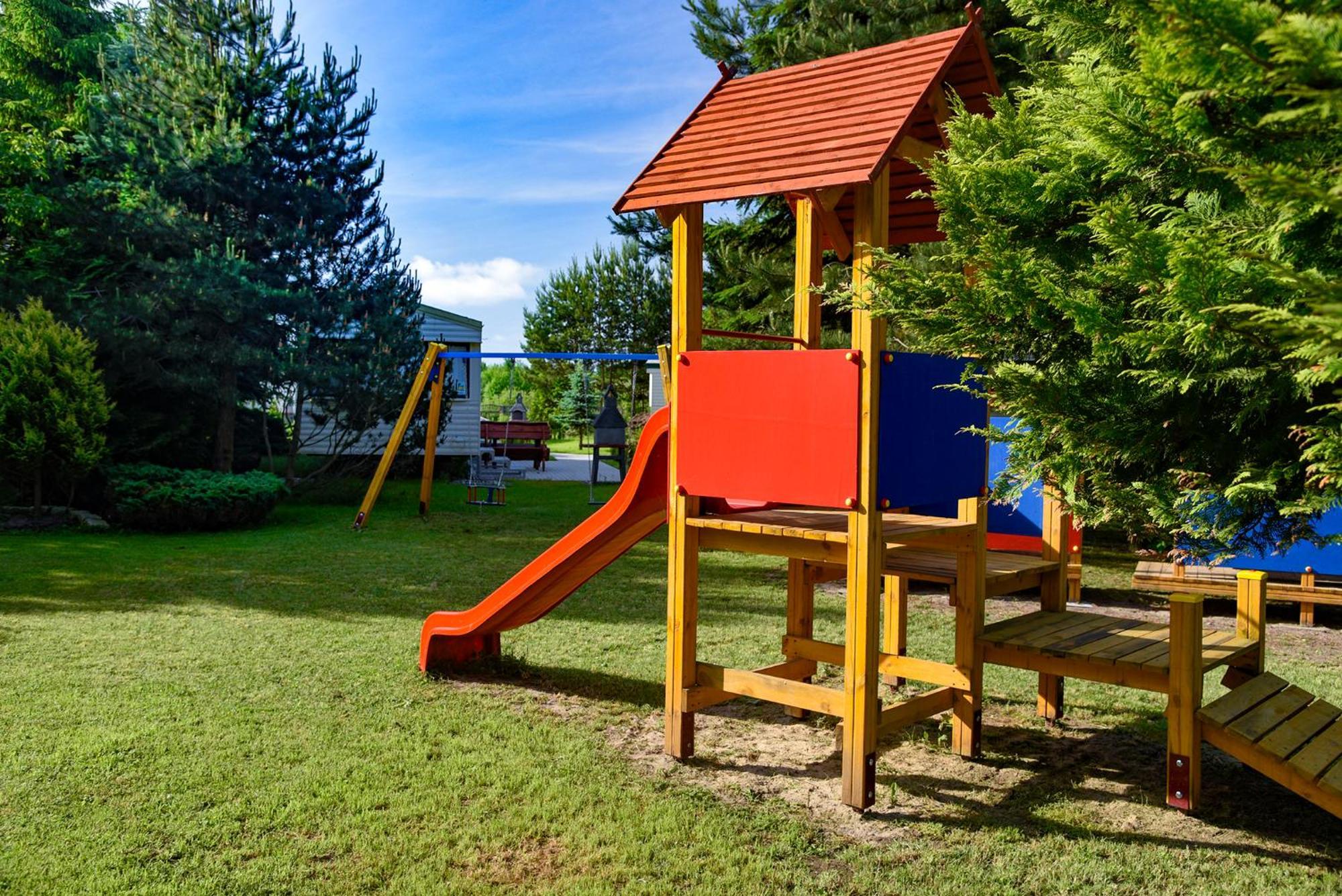 Holiday Lodge بوغورزيلكا المظهر الخارجي الصورة